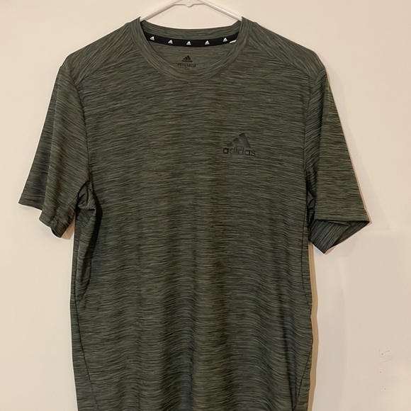 Adidas Men's Aeroready Designed 2 Move Sport Stretch Tee - Picture 4 of 4